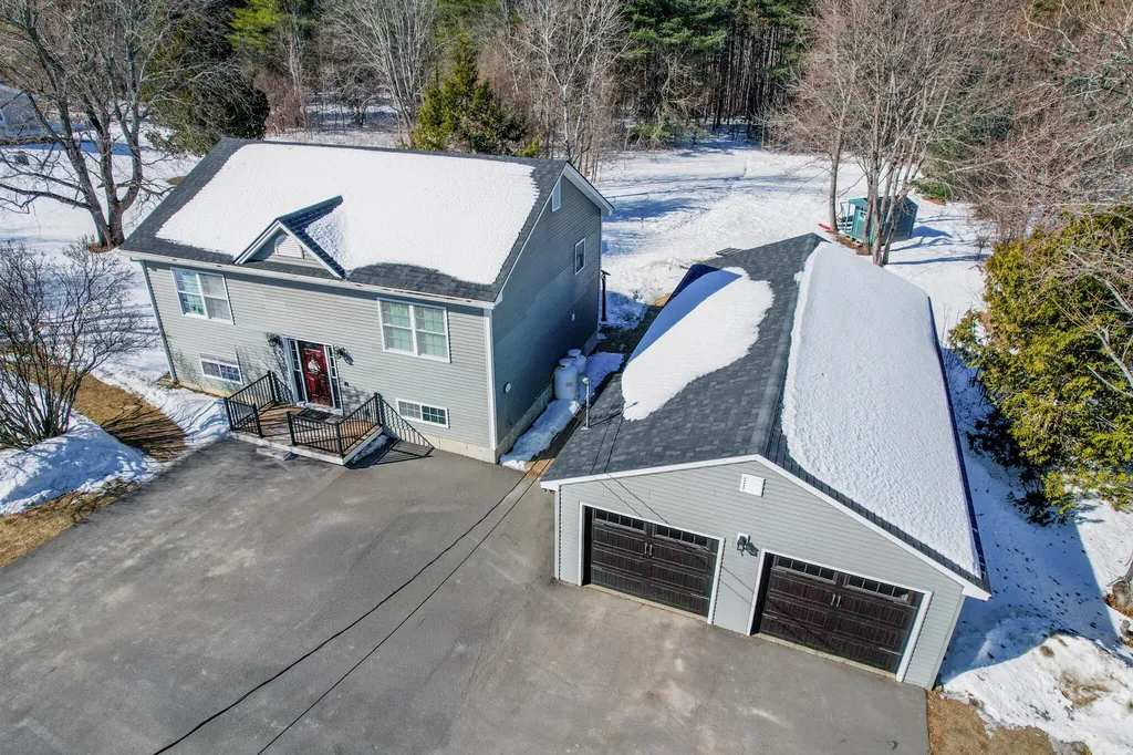 1176 Kenduskeag Avenue Bangor ME 04401