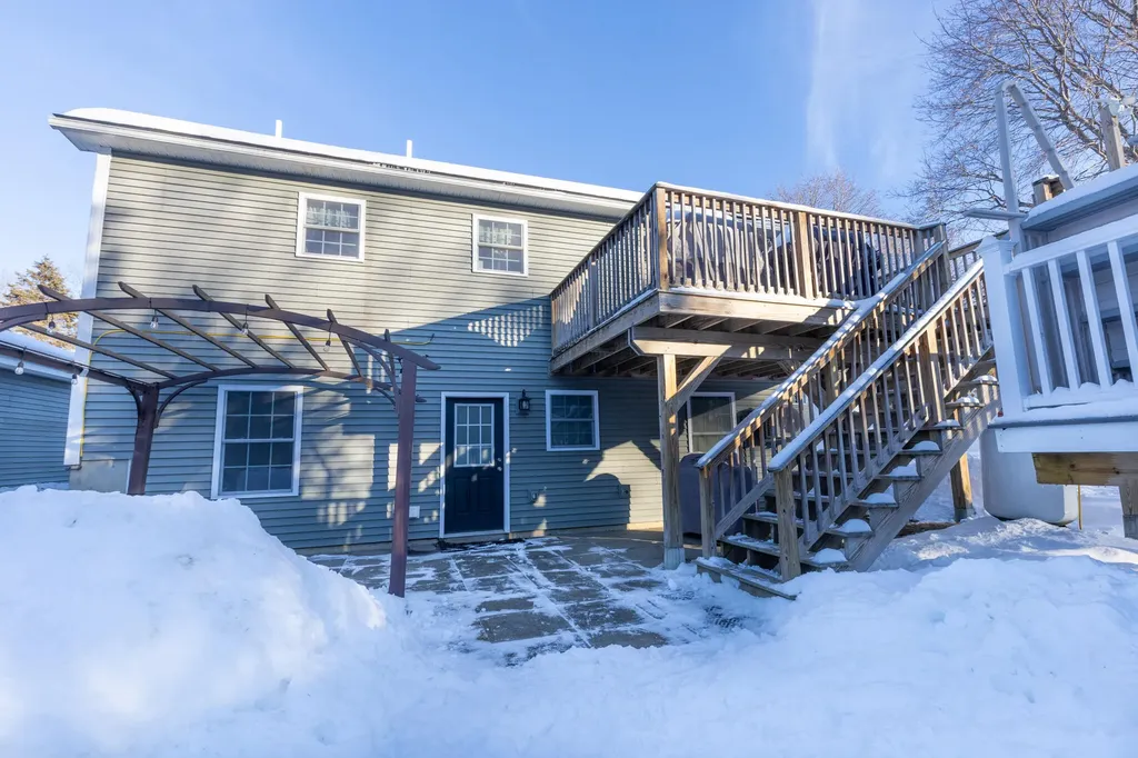 1176 Kenduskeag Avenue Bangor ME 04401