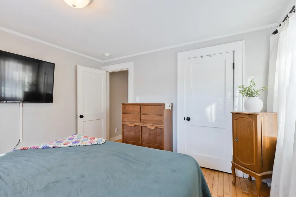 9 Malta Street Augusta ME 04330