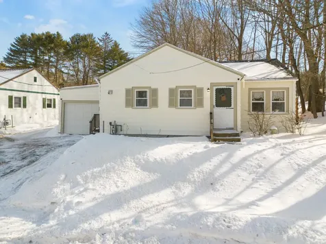 9 Malta Street Augusta ME 04330