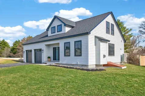 144 Owl's Nest Road Portland ME 04102