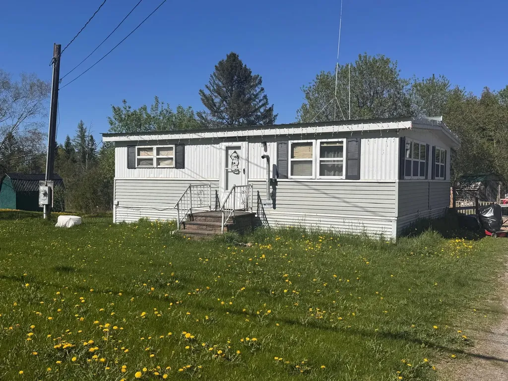 112 Robinson Road Blaine ME 04734
