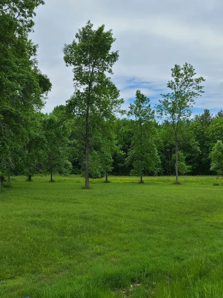 2532 Middle Road Sidney ME 04330