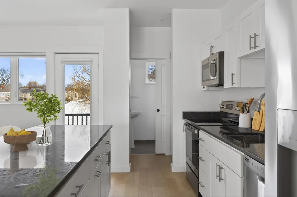531 Westbrook Street South Portland ME 04106