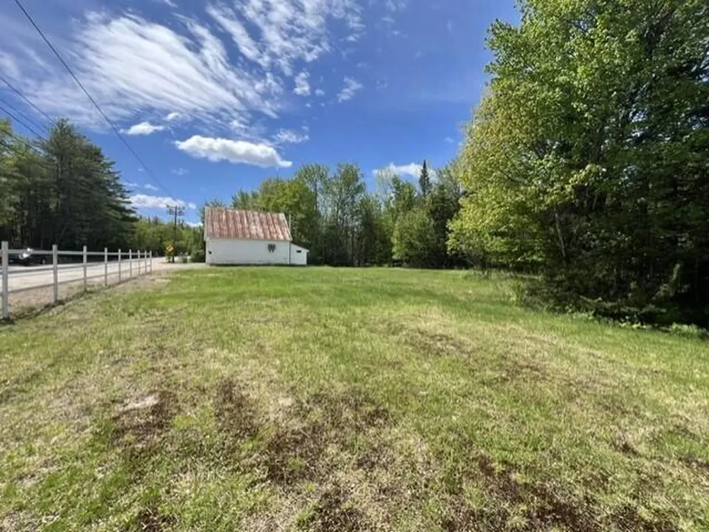 1283 Main Street Hartford ME 04220