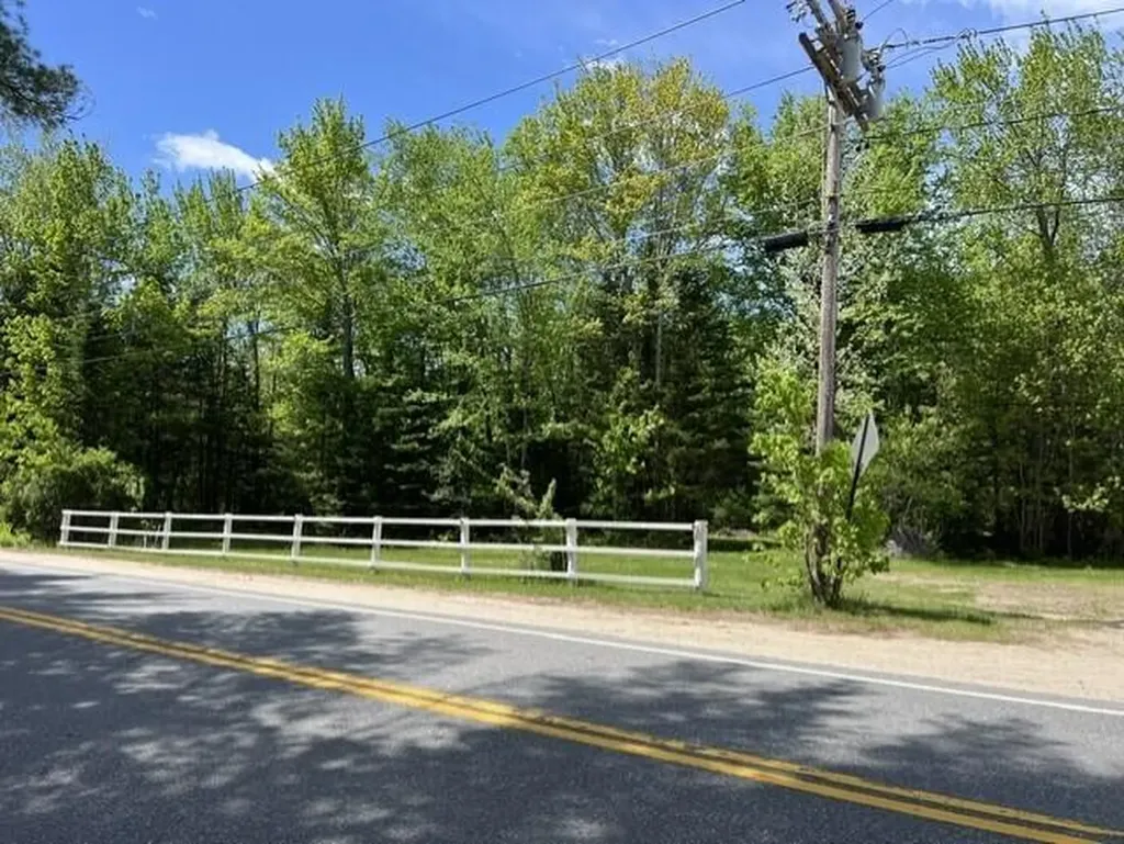 1283 Main Street Hartford ME 04220