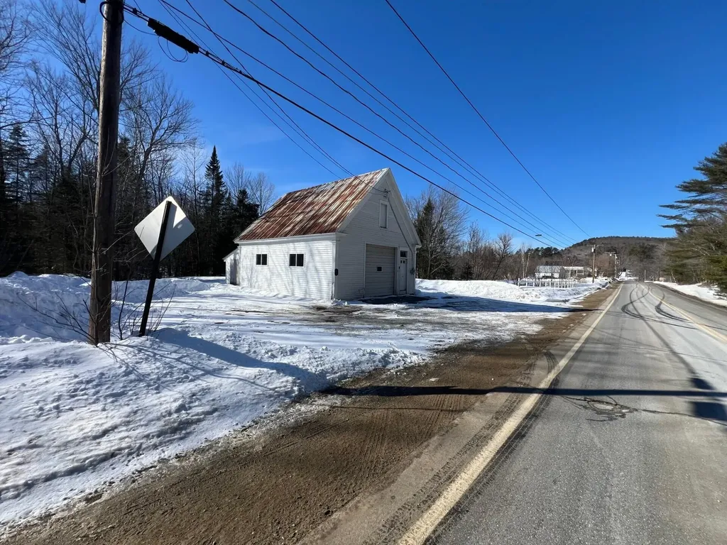 1283 Main Street Hartford ME 04220