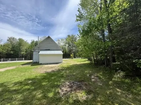 1283 Main Street Hartford ME 04220