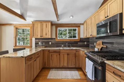 9 Restful Way Waterboro ME 04087