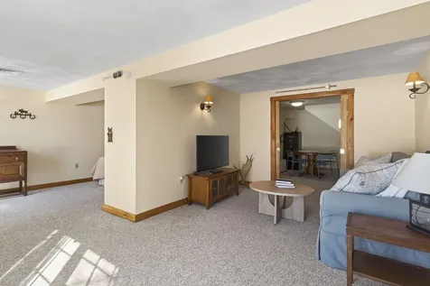9 Restful Way Waterboro ME 04087