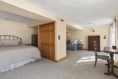 9 Restful Way Waterboro ME 04087