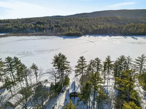 9 Restful Way Waterboro ME 04087