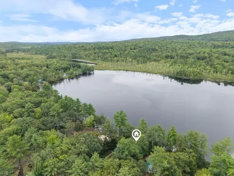 9 Restful Way Waterboro ME 04087