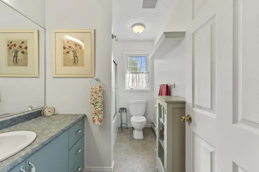 9 Nathan Way Topsham ME 04086