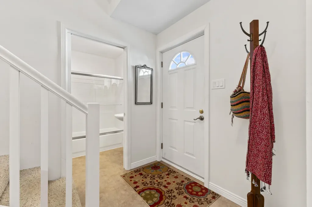9 Nathan Way Topsham ME 04086
