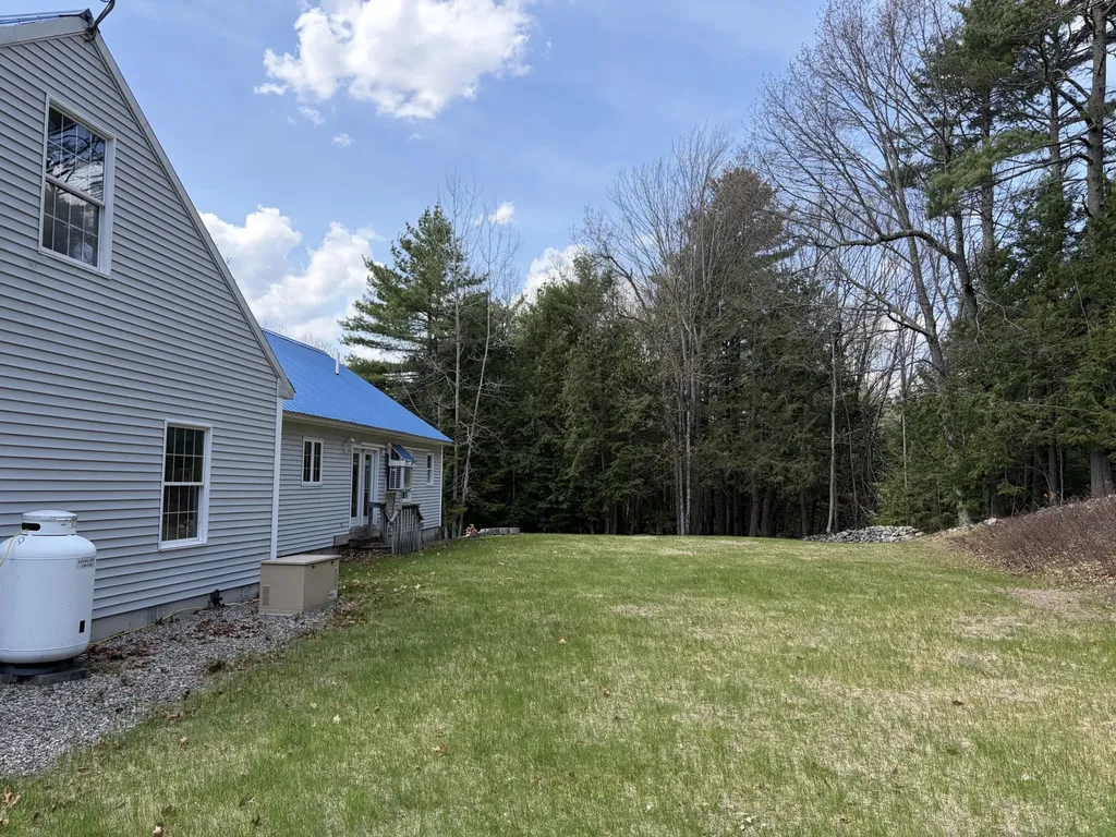 40 Rockwood Lane Hollis ME 04042