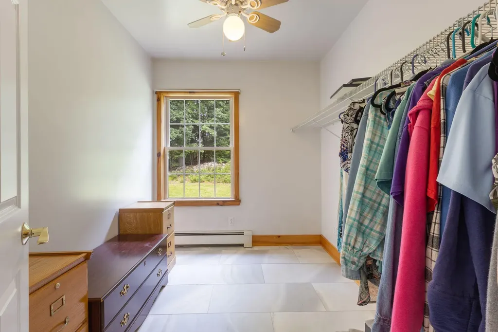 40 Rockwood Lane Hollis ME 04042