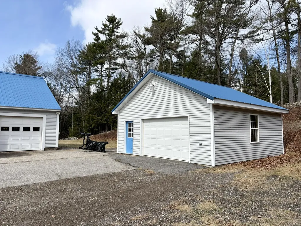 40 Rockwood Lane Hollis ME 04042