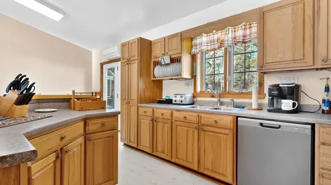 40 Rockwood Lane Hollis ME 04042