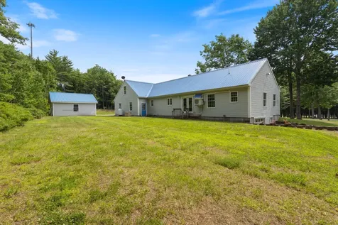 40 Rockwood Lane Hollis ME 04042