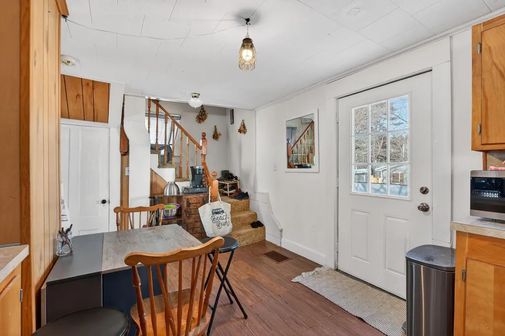 51 Newell Street Gorham ME 04038