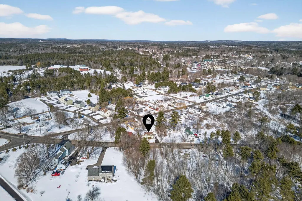 51 Newell Street Gorham ME 04038