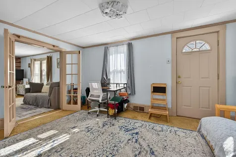 51 Newell Street Gorham ME 04038