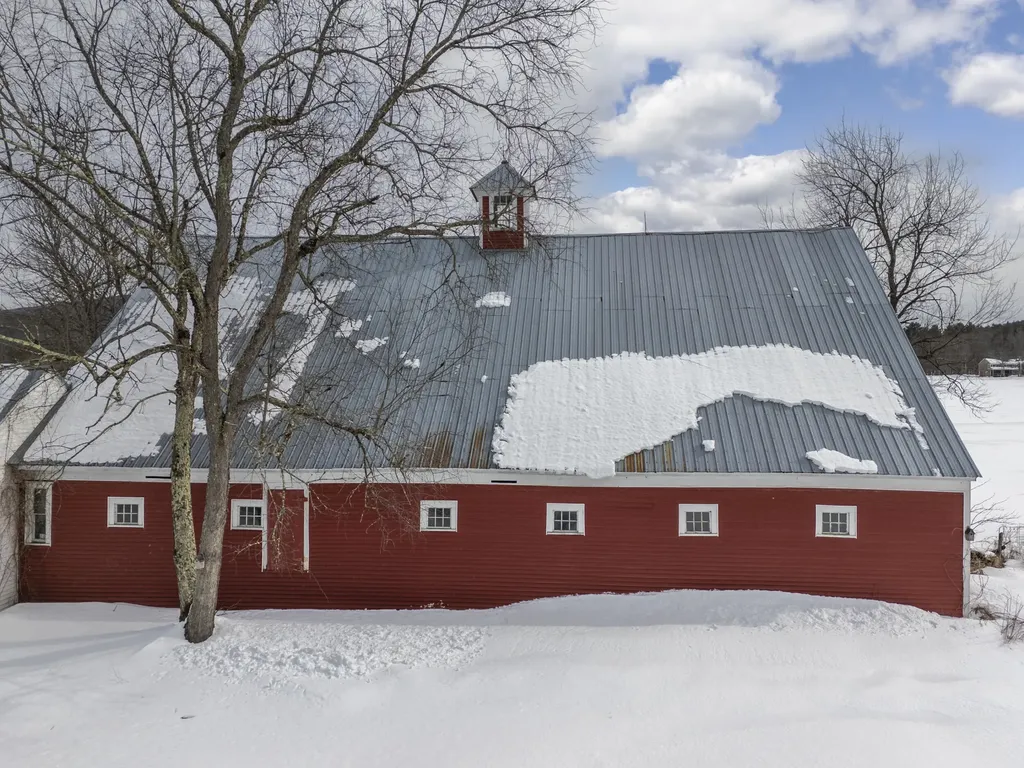 1683 Intervale Road Bethel ME 04217
