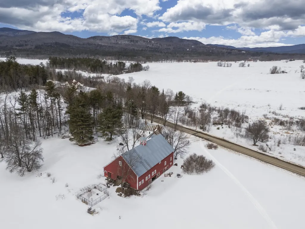 1683 Intervale Road Bethel ME 04217