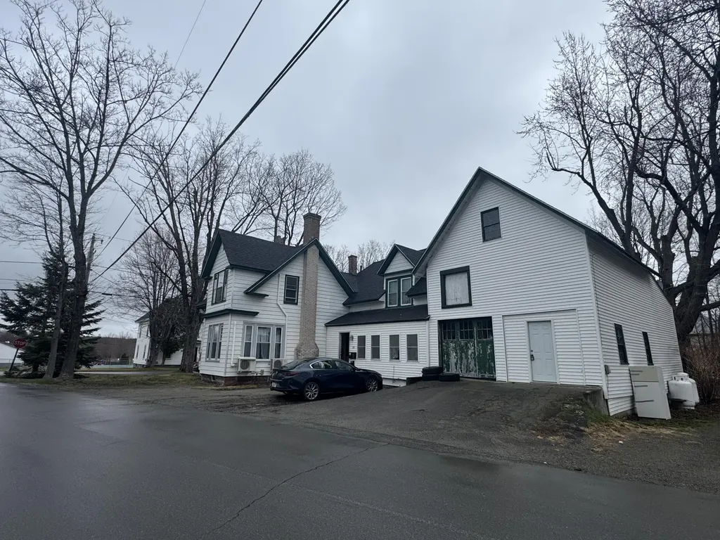 135 Cross Street Pittsfield ME 04967