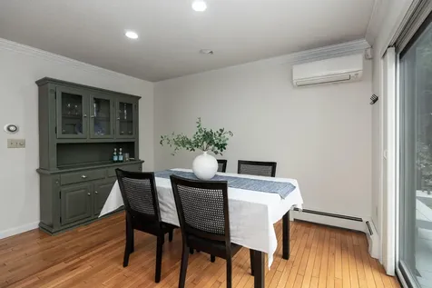 39 Wildwood Drive Cape Elizabeth ME 04107
