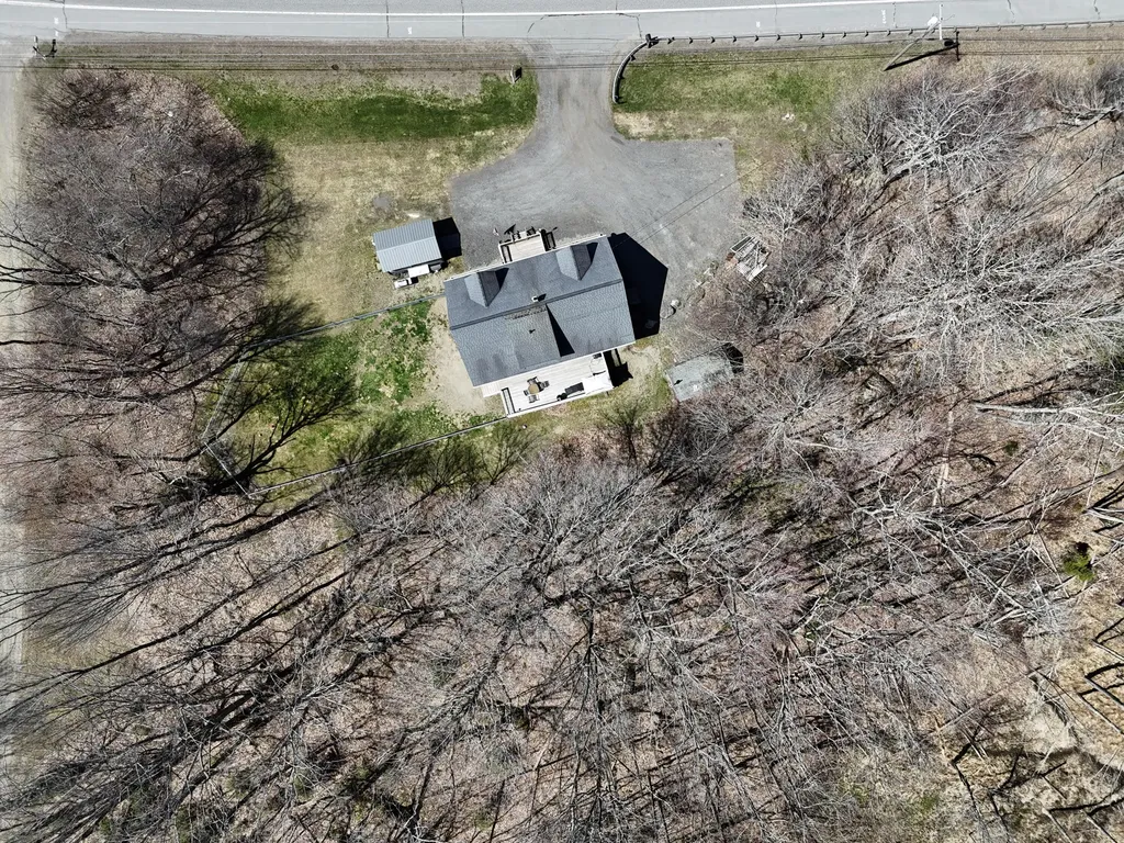 33 Belfast Augusta Road E Searsmont ME 04973