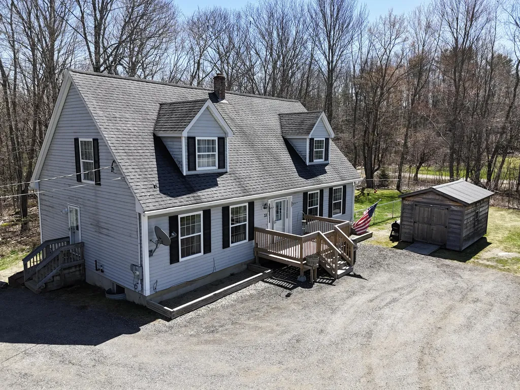 33 Belfast Augusta Road E Searsmont ME 04973