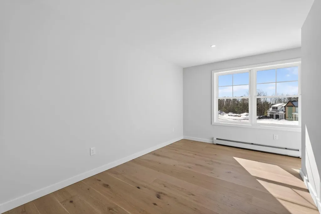 17 Betty Lane Windham ME 04062