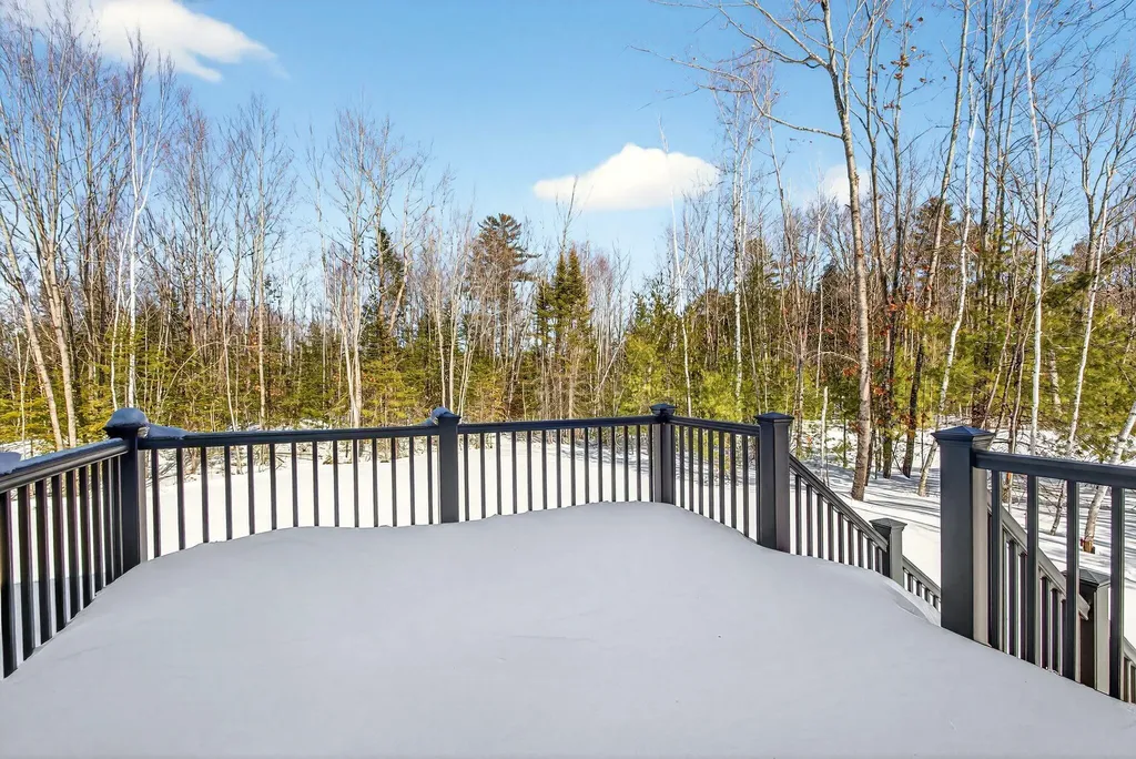 17 Betty Lane Windham ME 04062