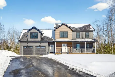 17 Betty Lane Windham ME 04062