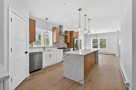 17 Betty Lane Windham ME 04062