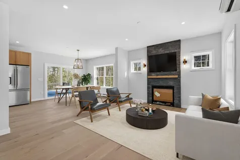 17 Betty Lane Windham ME 04062