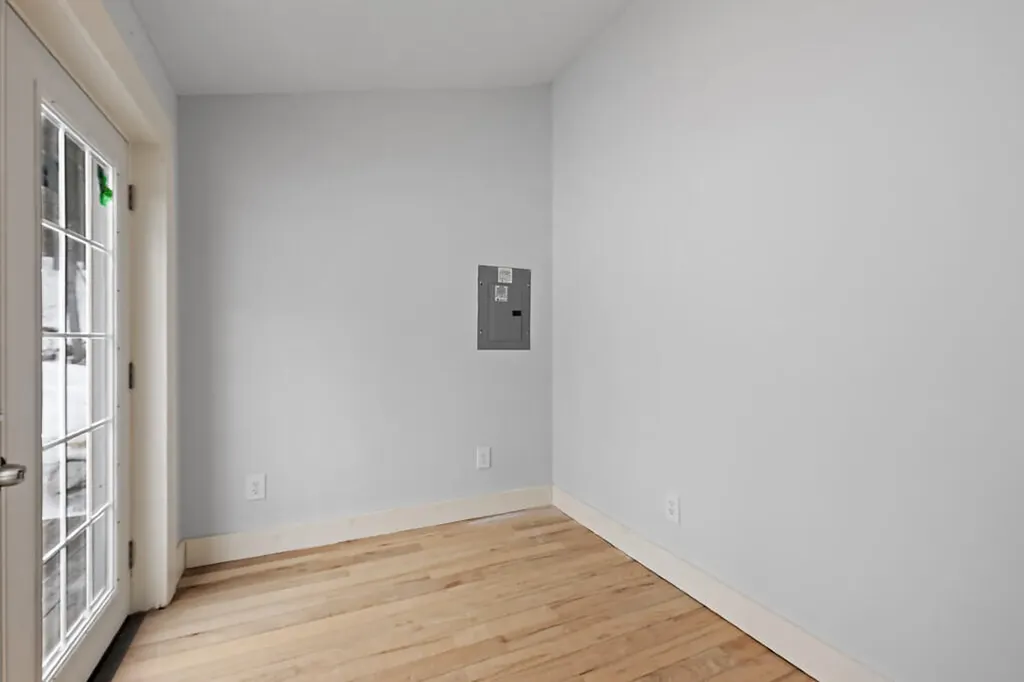 8 Magnolia Lane Starks ME 04938