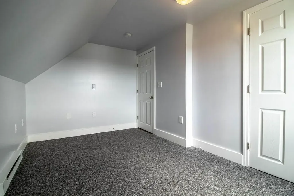 16 Bartlett Street Saco ME 04072