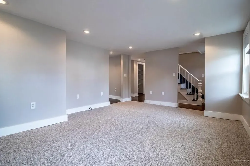 16 Bartlett Street Saco ME 04072
