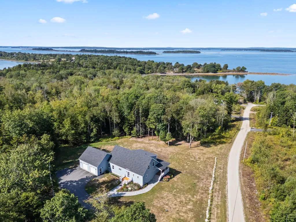 31 Goose Ledge Road Harpswell ME 04079