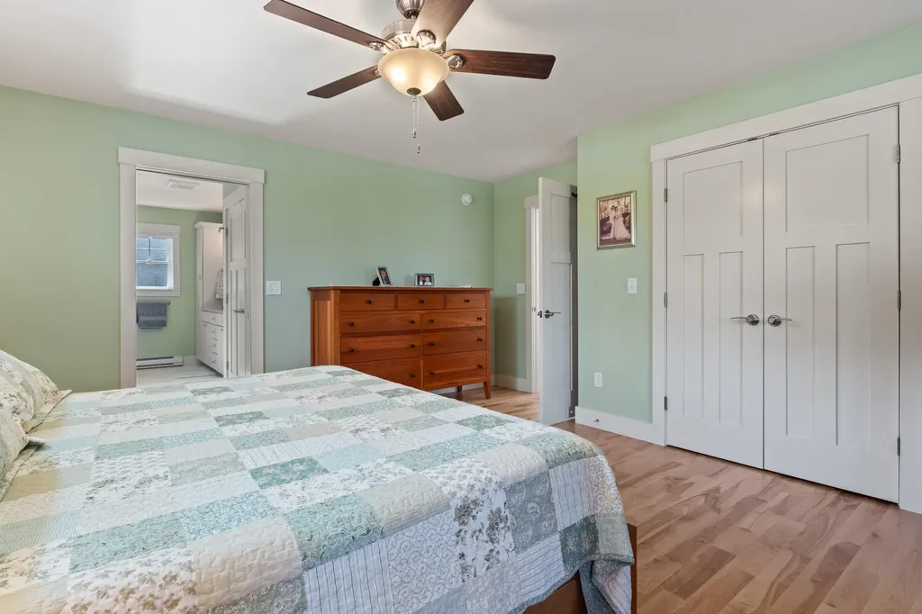 31 Goose Ledge Road Harpswell ME 04079