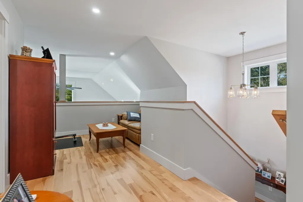 31 Goose Ledge Road Harpswell ME 04079