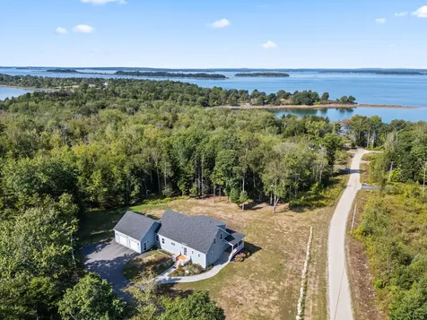 31 Goose Ledge Road Harpswell ME 04079