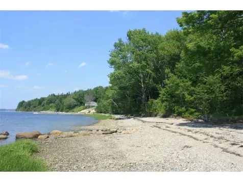 31 Goose Ledge Road Harpswell ME 04079