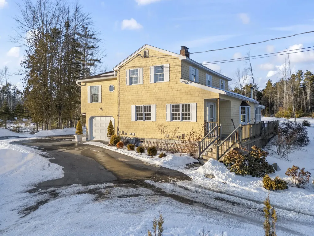 138 Coombs Road Brunswick ME 04011
