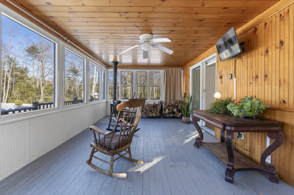 138 Coombs Road Brunswick ME 04011