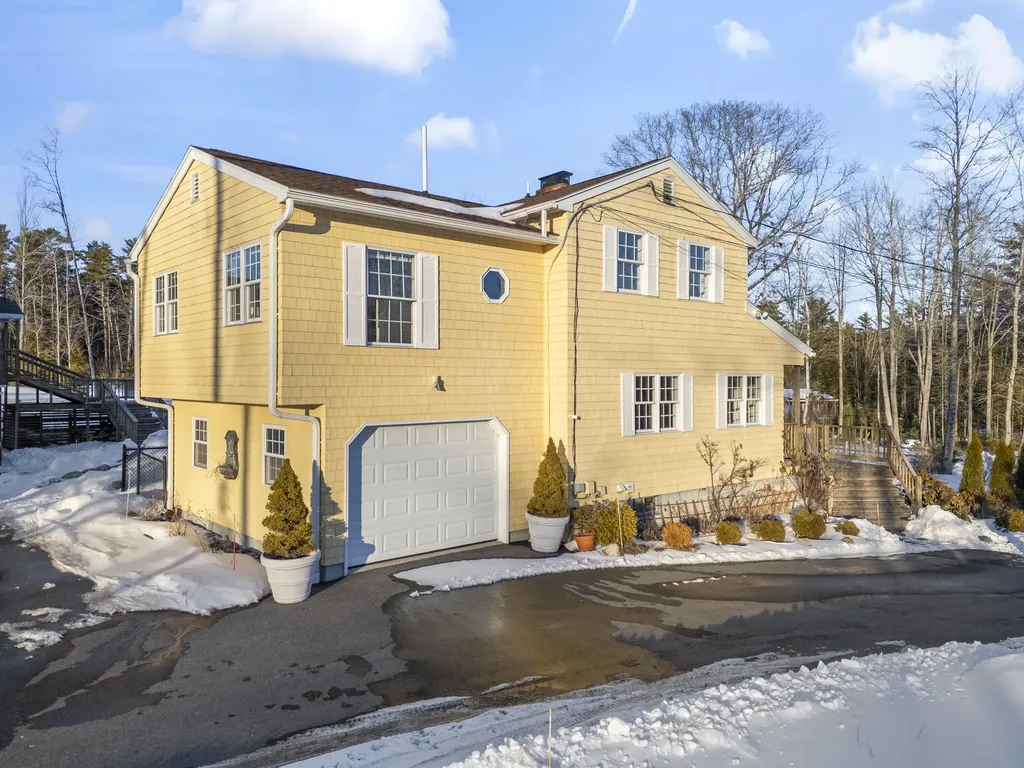 138 Coombs Road Brunswick ME 04011