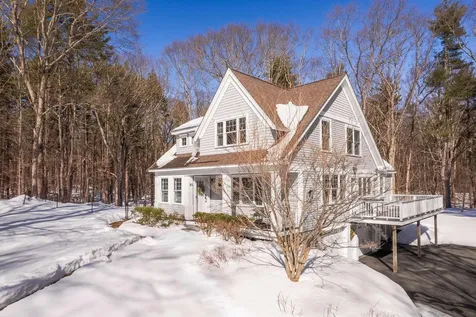 30 Drake Lane Kittery ME 03904